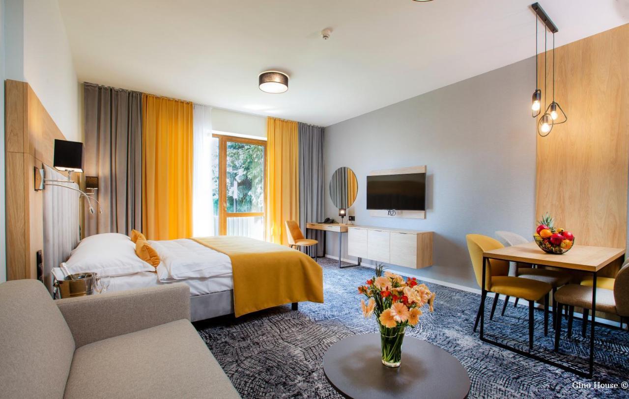 Besenova Gino Paradise Apartments With Aquapark Экстерьер фото